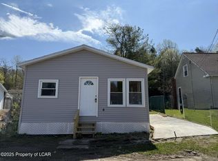 222 Noble St, Harveys Lake, PA 18618