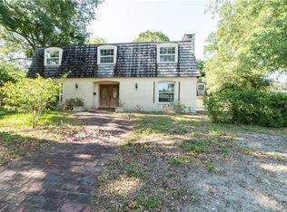 877 37th Ave N, Saint Petersburg, FL 33704