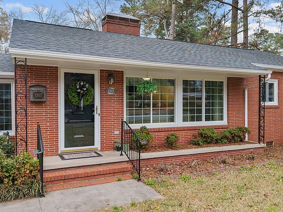 2nd image of 1303 West Road