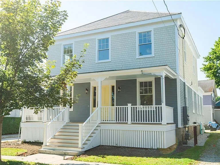 34 Harrison Ave — Photo 3