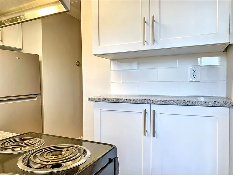 142-146 E Gay St — Photo 11