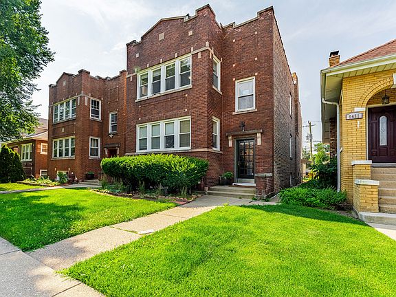 2nd image of 5449 W Melrose St APT 1