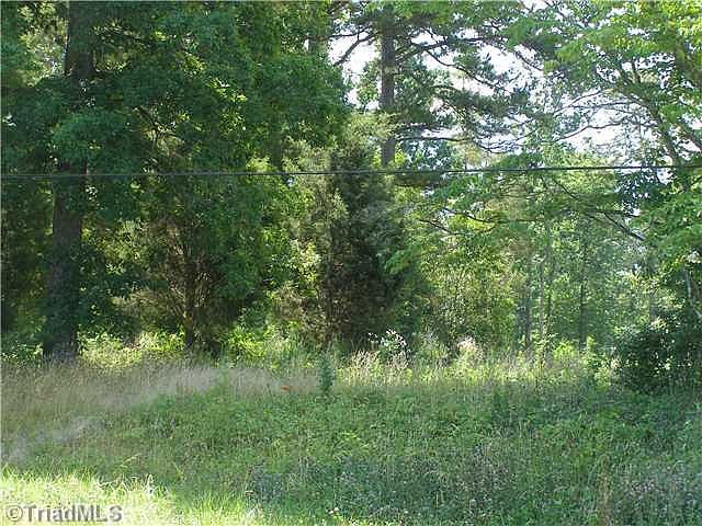 2nd image of 2510 Sharpe Rd