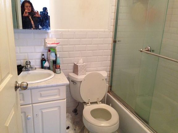5th image of 4015 21st Ave APT 2R