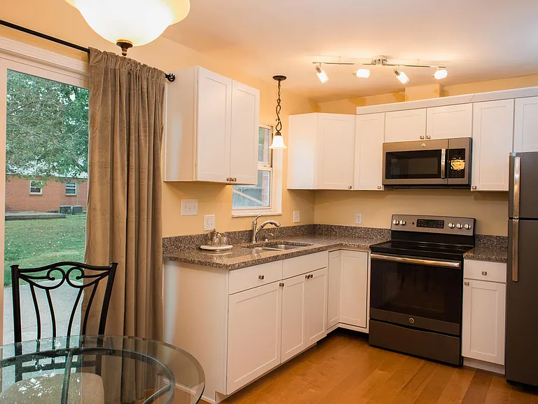 691 Village Place North Dr — Photo 6