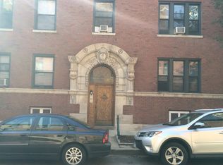3174 N Hudson Ave, Chicago, IL 60657