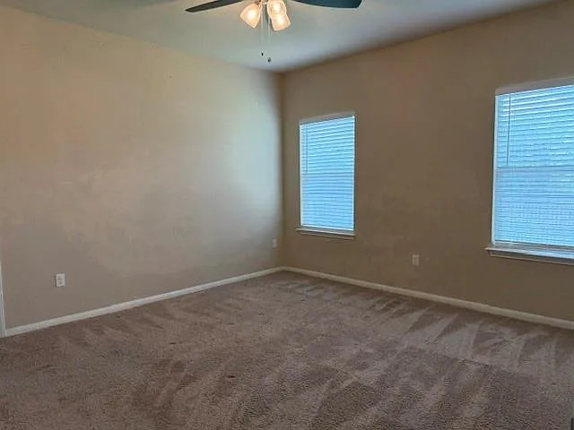 226 Hess Dr — Photo 7