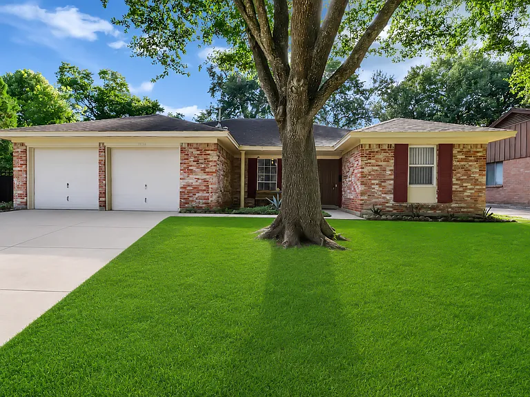 15443 W Willowwind Cir — Photo 2