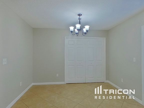 3rd image of 4427 W Lawn Ave