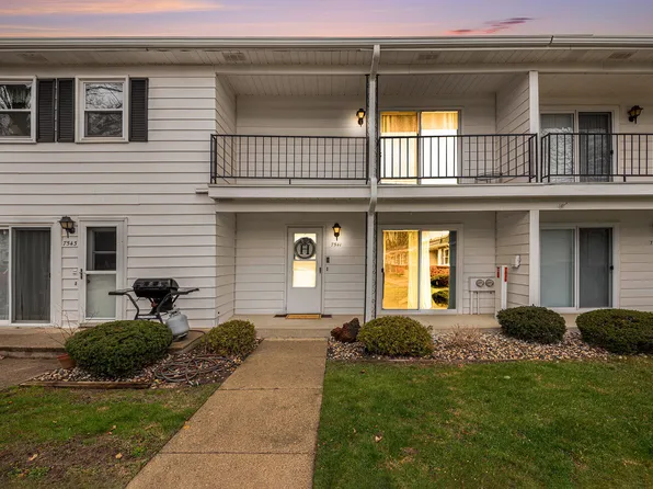 7541 Boulder Bluff Dr, Jenison, MI 49428