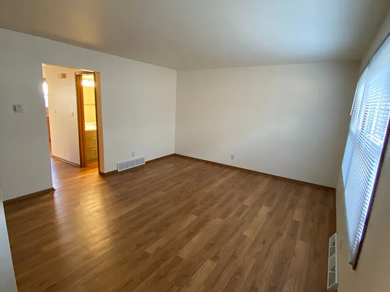12235-12237 W Dearbourn Ave #12239 — Photo 5