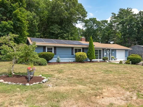 15 Michael Rd, Framingham, MA 01701