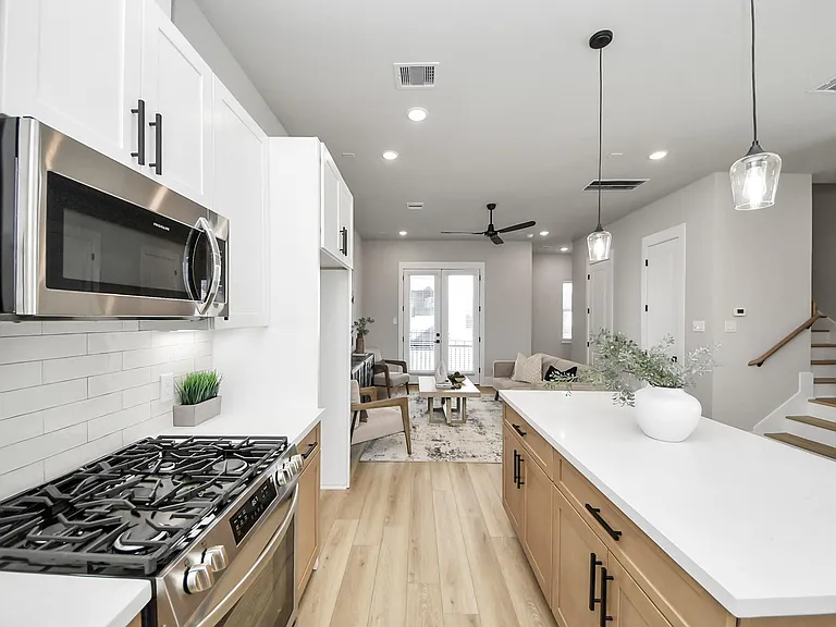 1102 Mansfield St #A — Photo 18