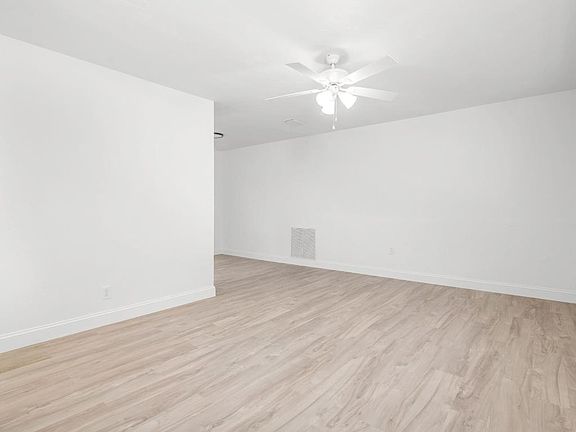 4th image of 236 Ashworth St