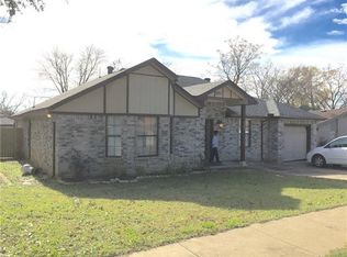 2702 Hardy Pl, Arlington, TX 76010