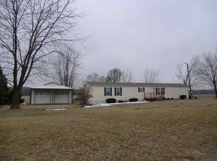 1282 S 1050 W, Francesville, IN 47946