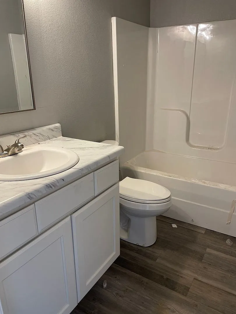 Cox-418 North 20th St (1-12) — Photo 4