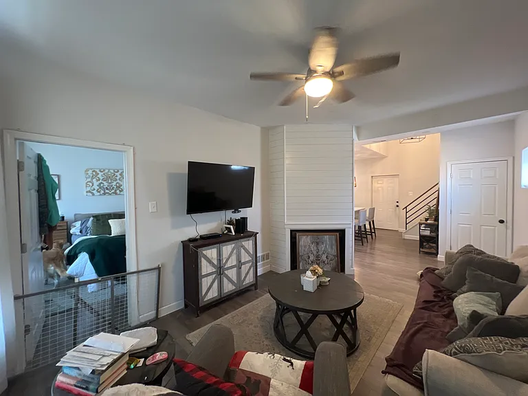 2216-2218 S 9th St #2218-A — Photo 14