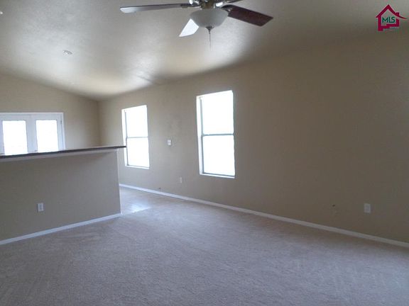 5th image of 5194 Granite St