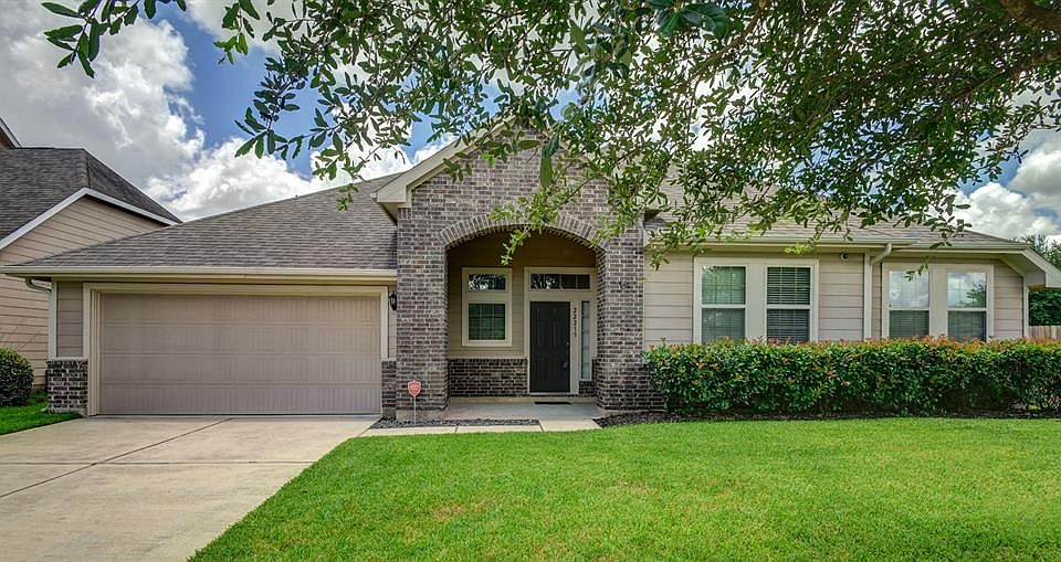 1st image of 22215 Summer Breeze Ln