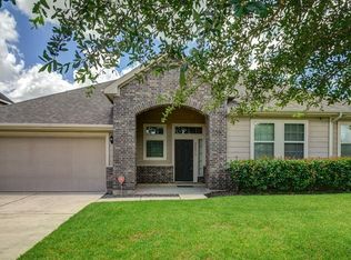 22215 Summer Breeze Ln, Tomball, TX 77375