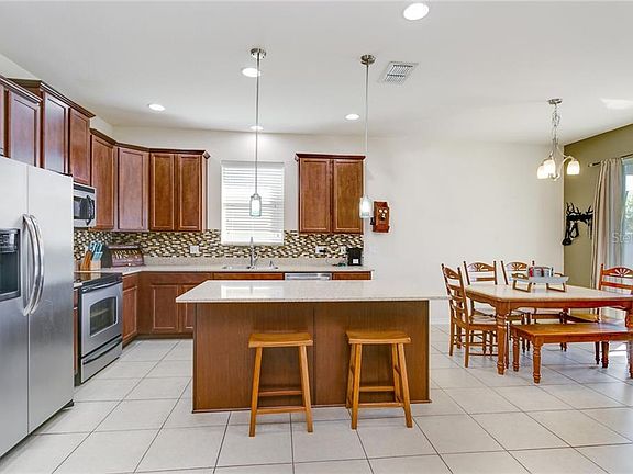 5th image of 3832 Enchantment Ln