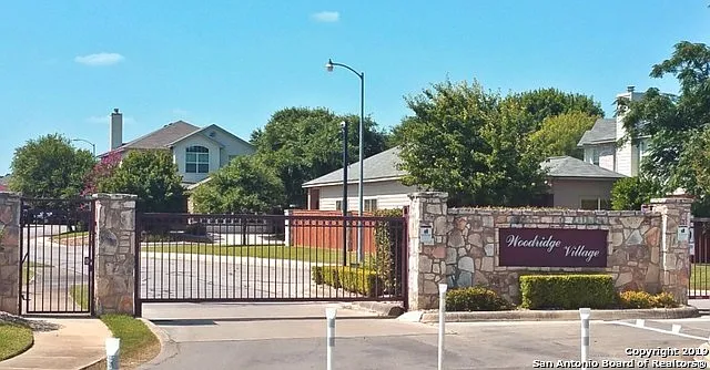 6010 Wood Byu — Photo 38