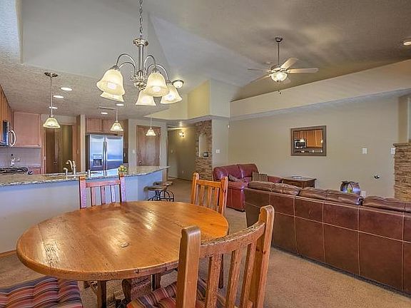 4th image of 11009 Calandrias St NW