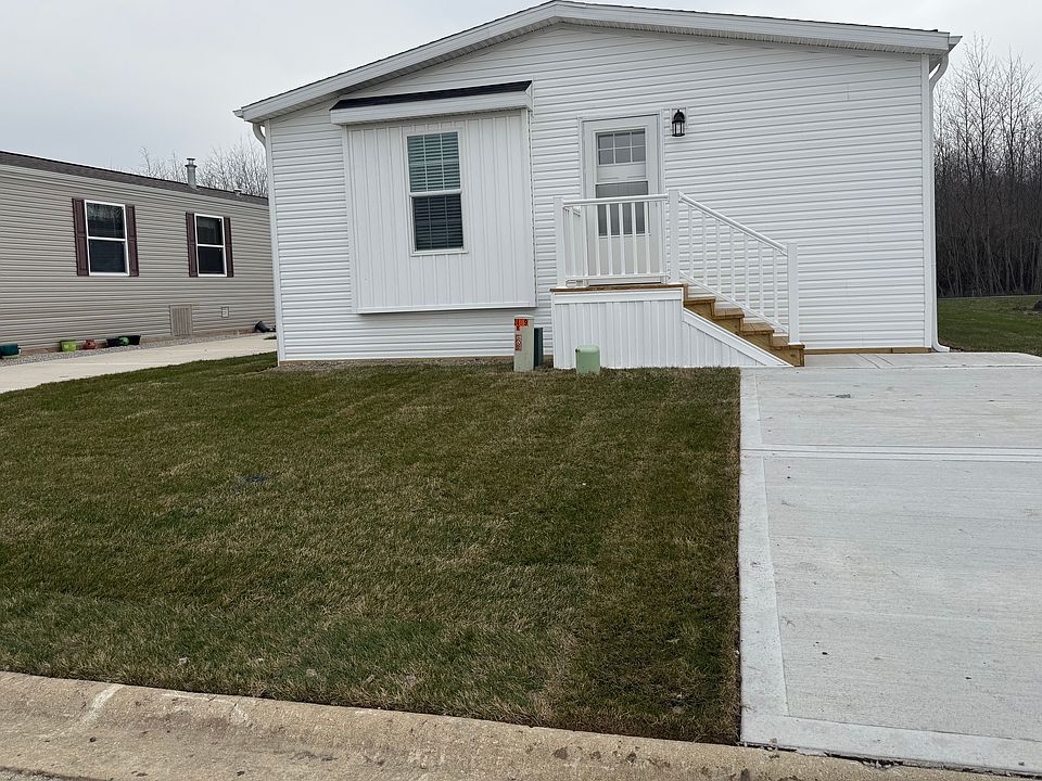 22423 S.Woodside Dr.