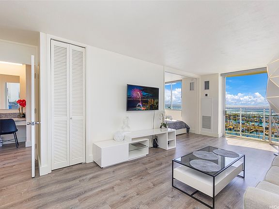 4th image of 1765 Ala Moana Blvd APT 1086