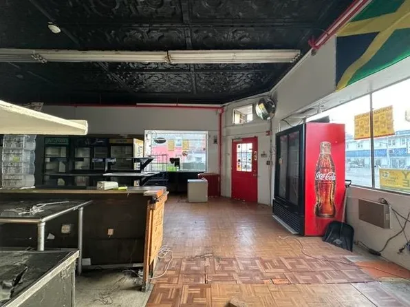 650 Kennedy Boulevard image 14 of 24