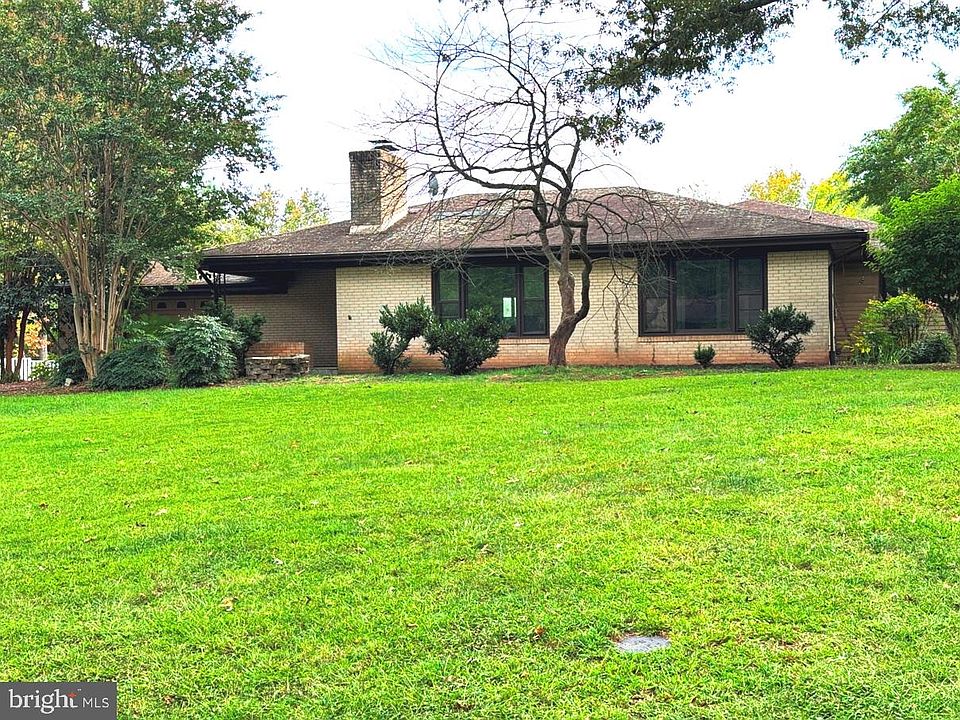 1st image of 112 Lakeland Dr