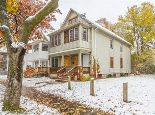 100-102 Park Ln, Rochester, NY 14625