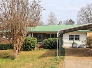 931 W 45th St, Anniston, AL 36206