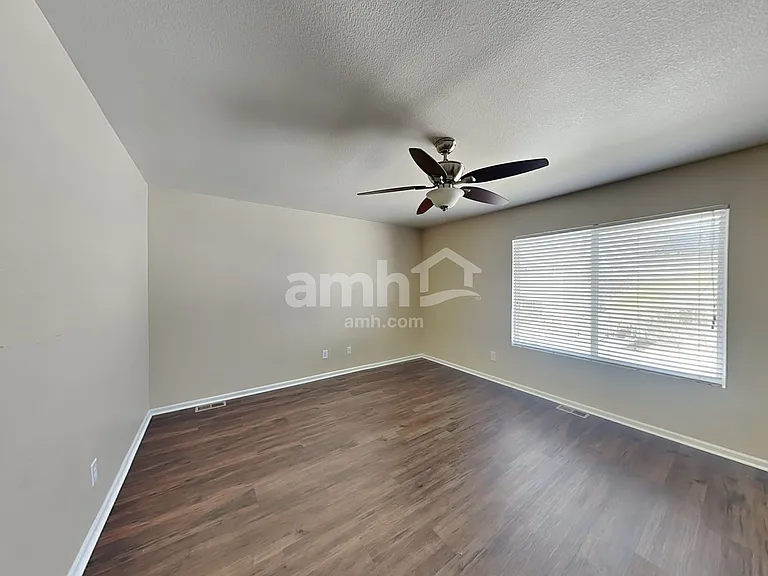 21607 E 53rd Pl — Photo 8