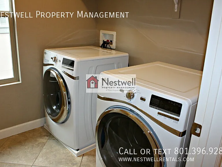 10221 S Clarks Hill Dr — Photo 22
