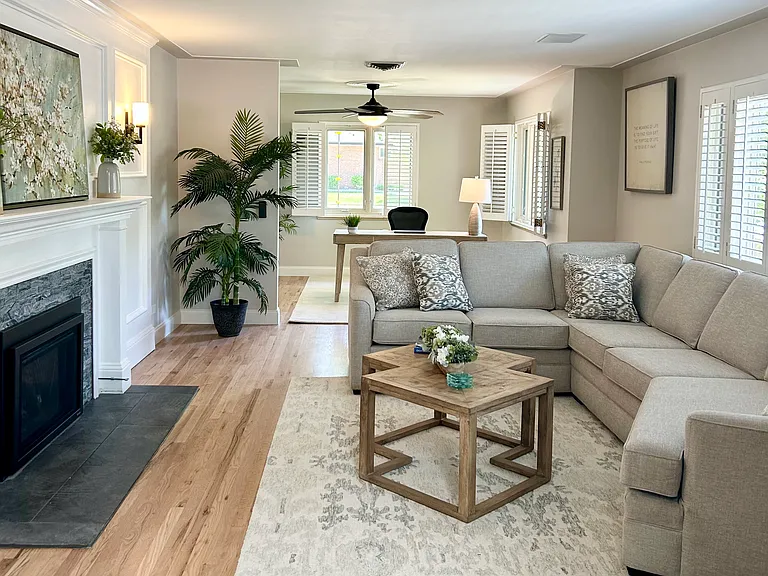 Upstairs living room with gas remote control fireplace
