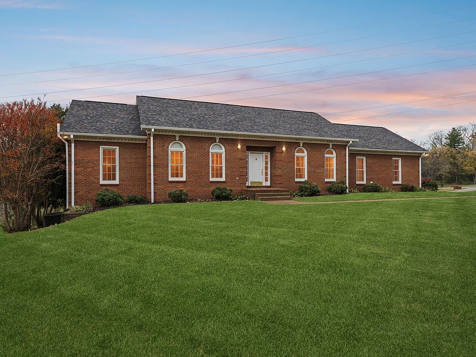 1st image of 701 Langford Ct