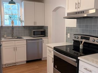 301 Coming St APT A, Charleston, SC 29403