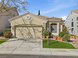 1701 Warrenville St, Las Vegas, NV 89117