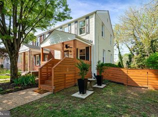 2719 Fort Dr, Alexandria, VA 22303