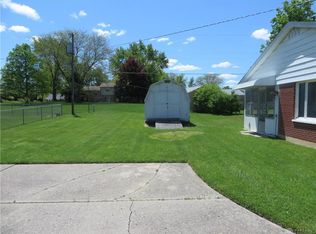 2060 Fox Run Rd, Dayton, OH 45459