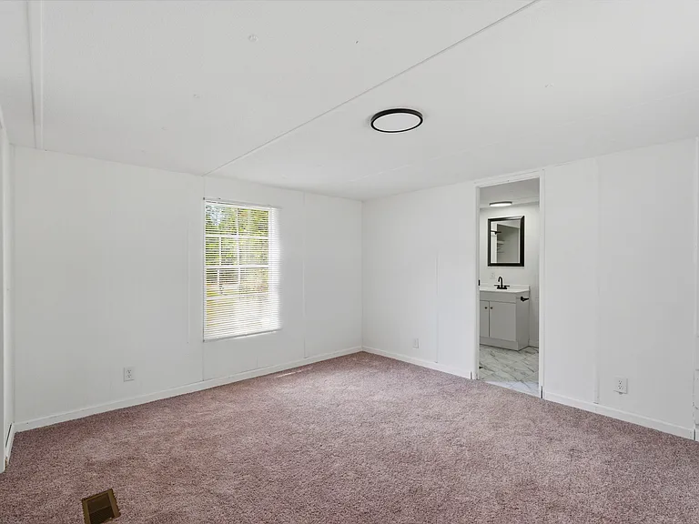188 Bismarck Dr — Photo 12