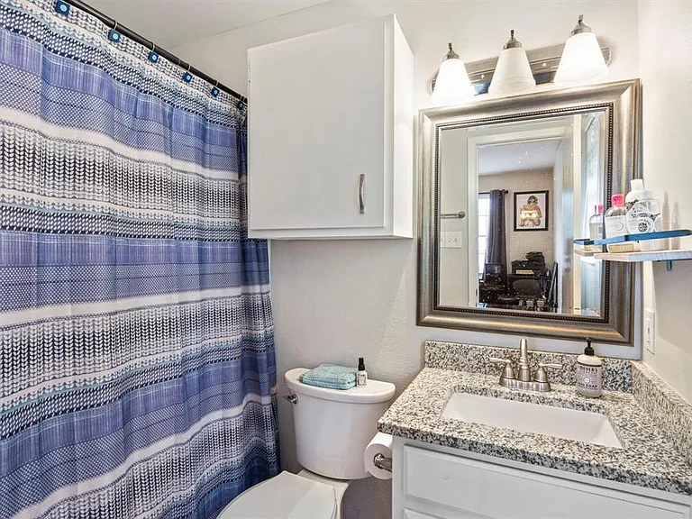 2102 Kenneth Ave #A — Photo 7