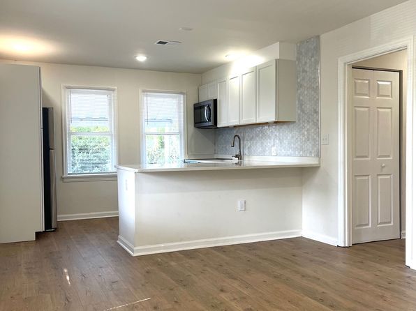 921 SW 6th Ave UNIT B