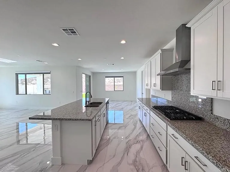 25061 River Peak Dr — Photo 5