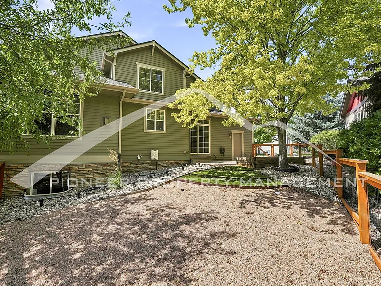 1820 Great Western Dr — Photo 29