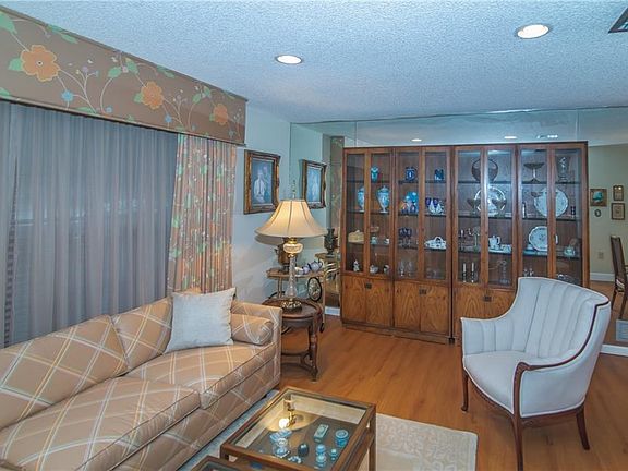 3rd image of 2319 Kellie Ann Ct