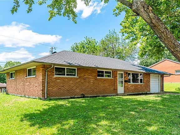 2nd image of 4517 Winchester Dr