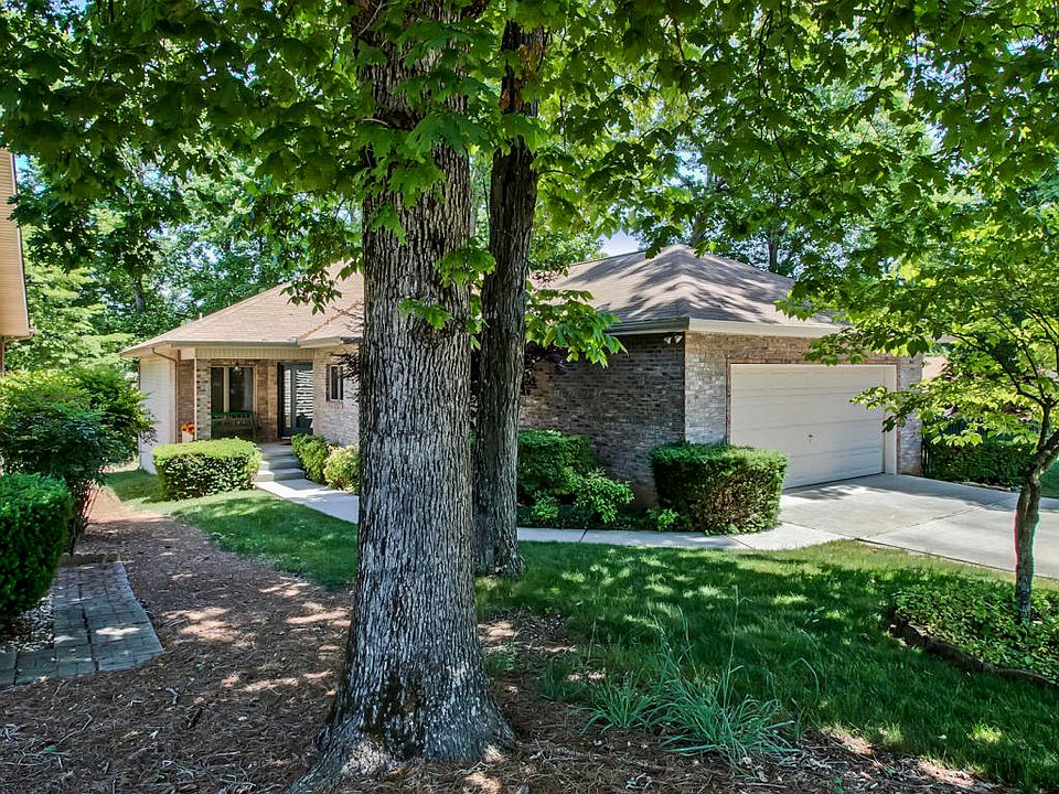 1st image of 200 Toqua Greens Ln